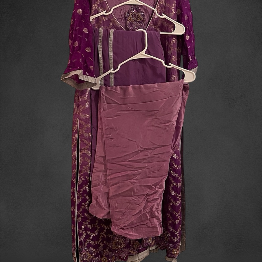 Elegant Purple Women's shalwar kameez set Set